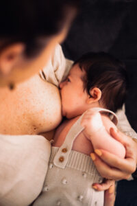 Photographe nouveau-né bébé Béziers