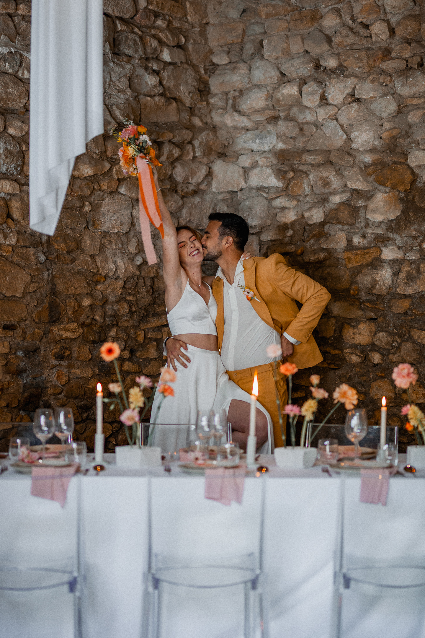 Mariage Vitaminé au chateau de Sienne-167 Mariés moderne mariage intimiste hérault provence et gard